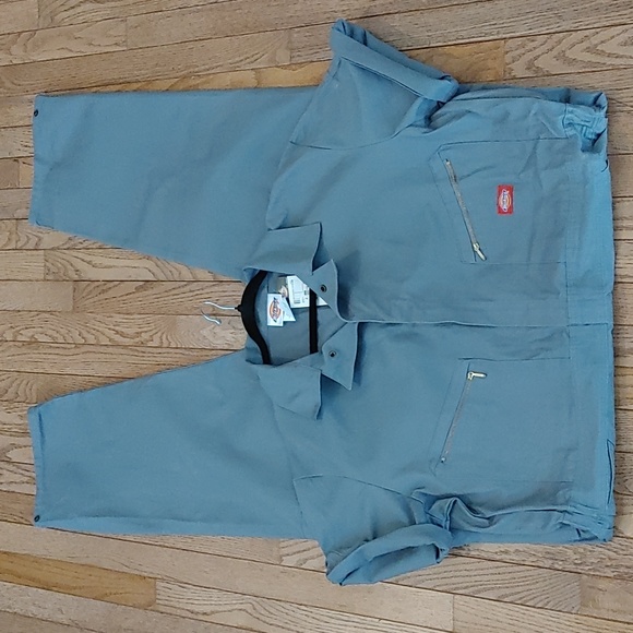 Dickies Utility Coverall Suit - Picture 11 of 12